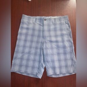 Callaway Men's Light Blue Checkered Shorts